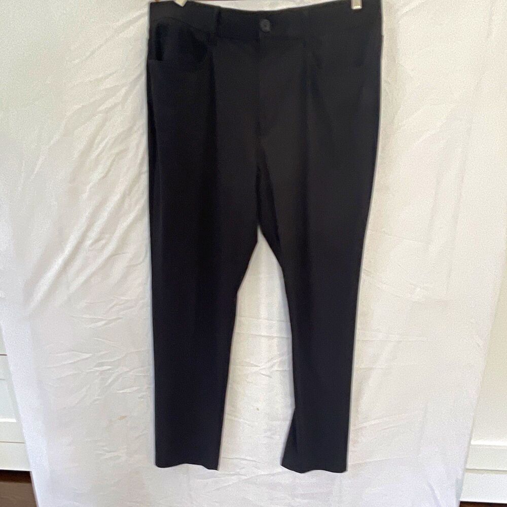 Callaway Men's Golf Khaki Pants 38x30 Black Solid Flat Front Pockets